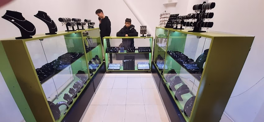 Sc Oscar Total Serv Srl